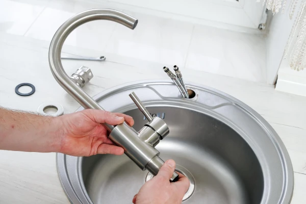 How Much Does an Emergency Plumber Cost?